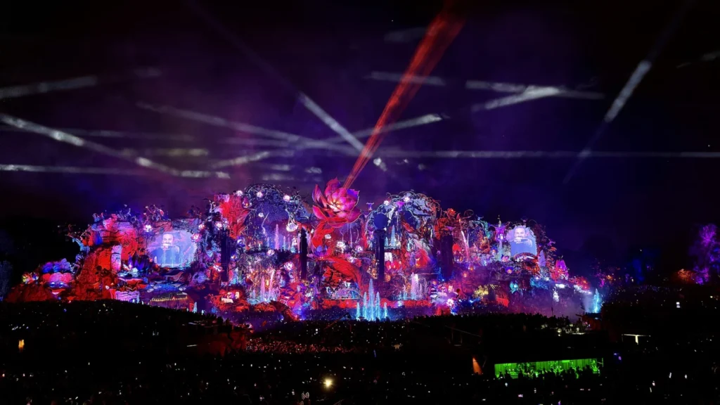 Tomorrowland bij nacht, archiefbeeld uit 2024